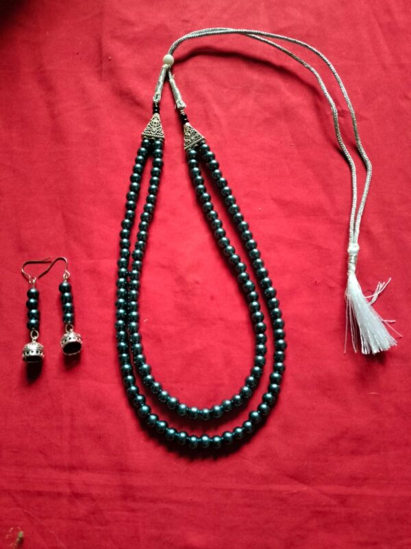 Black Moti Necklace